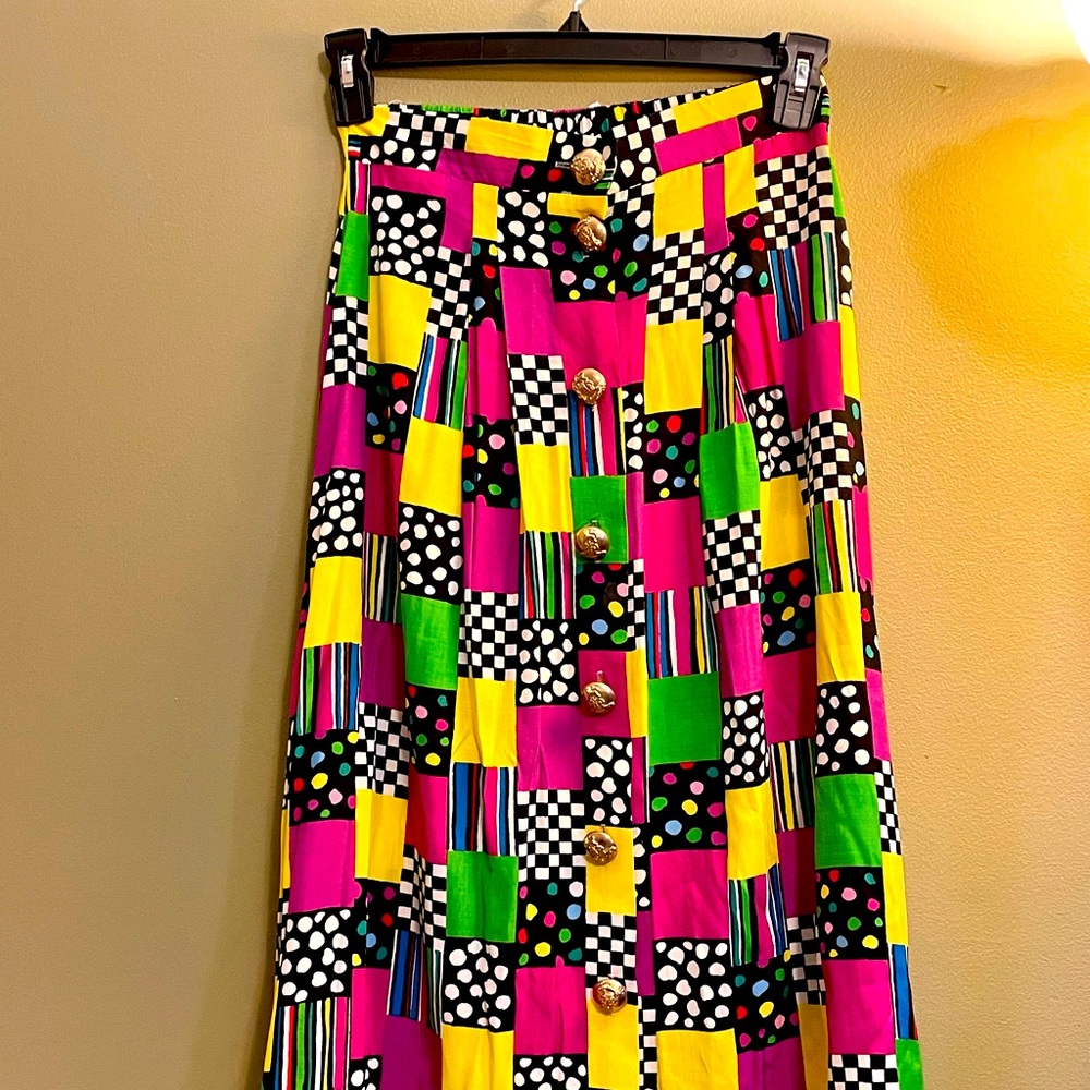 Retro Vintage Skirt with Brass Buttons (Size Small)